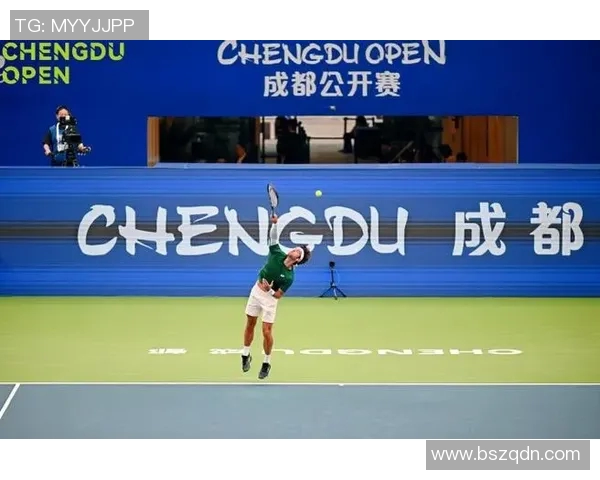 深圳网球队的节奏与风采:聚焦网球运动的魅力与发展 深圳网球队的节奏与风采:聚焦网球运动的魅力与发展